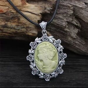 Elegant Silver and Green Cameo Pendant Necklace